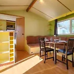 Fuussekaul Camping *